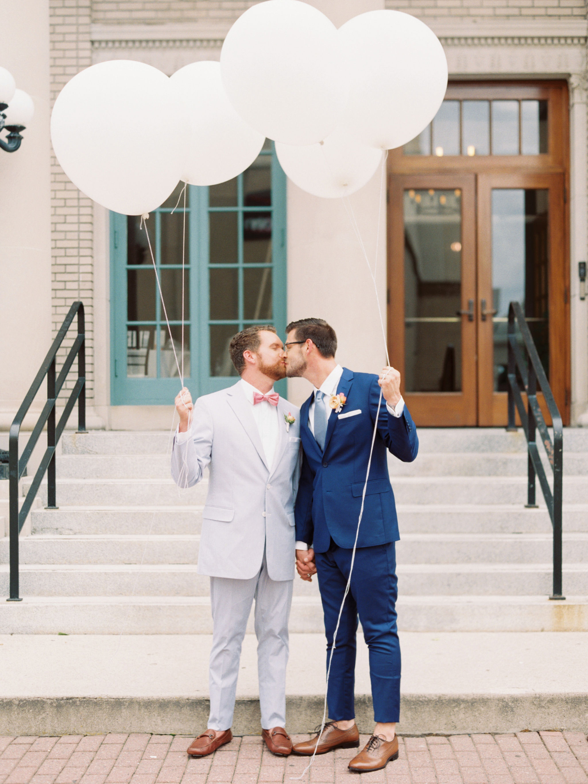 Gay Wedding Photo Ideas