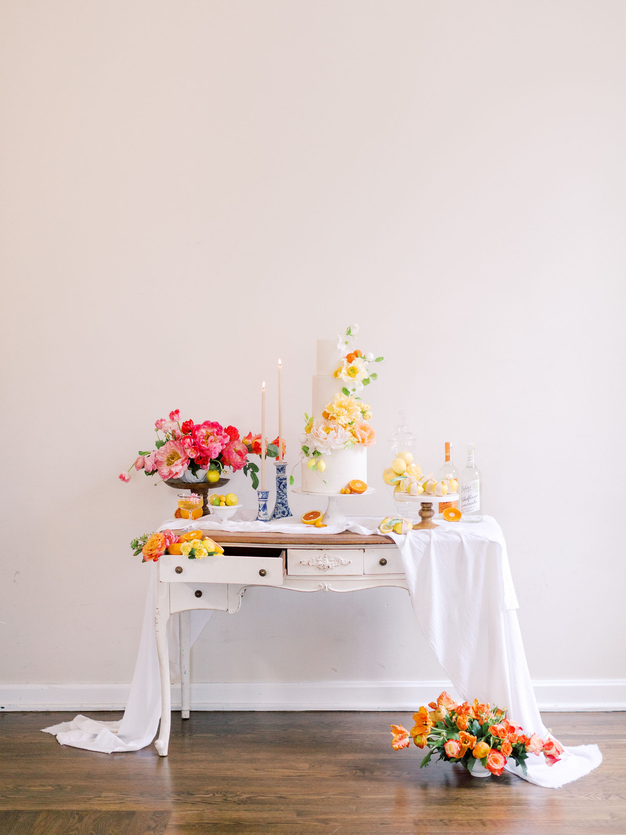 Citrus Wedding Cake Table