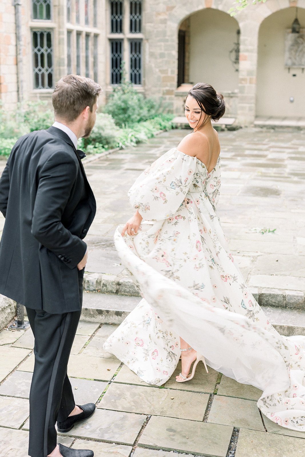 Monique Lhuillier Wedding Gown