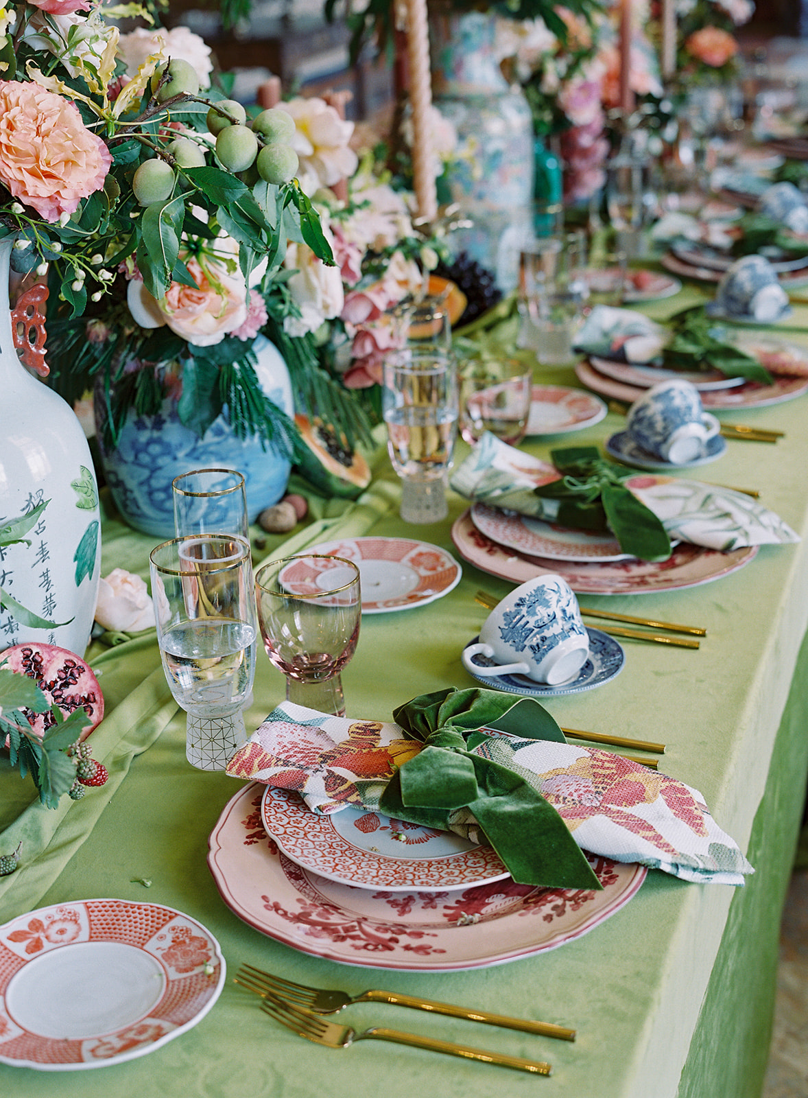 Green Asian Fusion Table Design