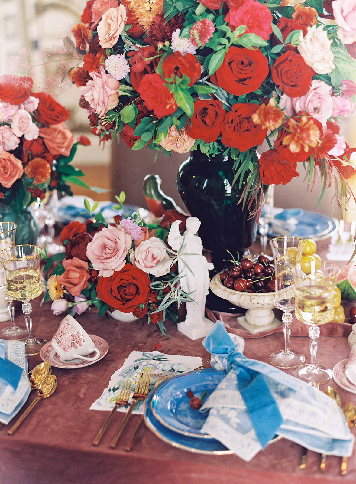 Green and Red Tablescape
