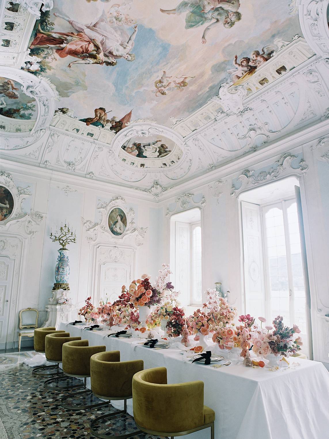 Wedding Design at Villa Sola Cabiati on Lake Como in Italy